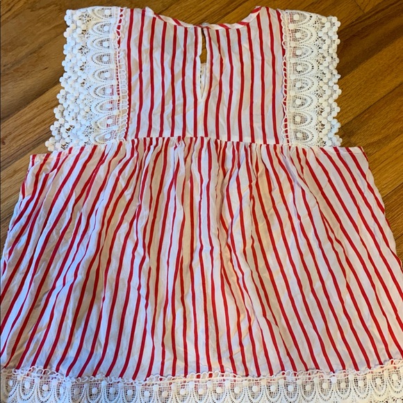 Red and white blouse - Picture 2 of 2